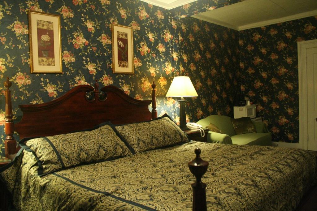The Yankee Pedlar Inn Torrington Quarto foto